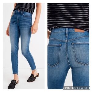 EUC Madewell 9" High-Rise Skinny Crop Jeans: Destructed-Hem Edition